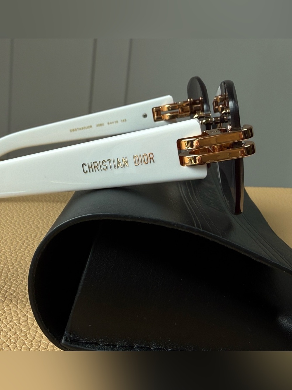 Dior Rimless Sunglasses with Gold Bridge and Black Gradient Lenses - Picture 4 of 9